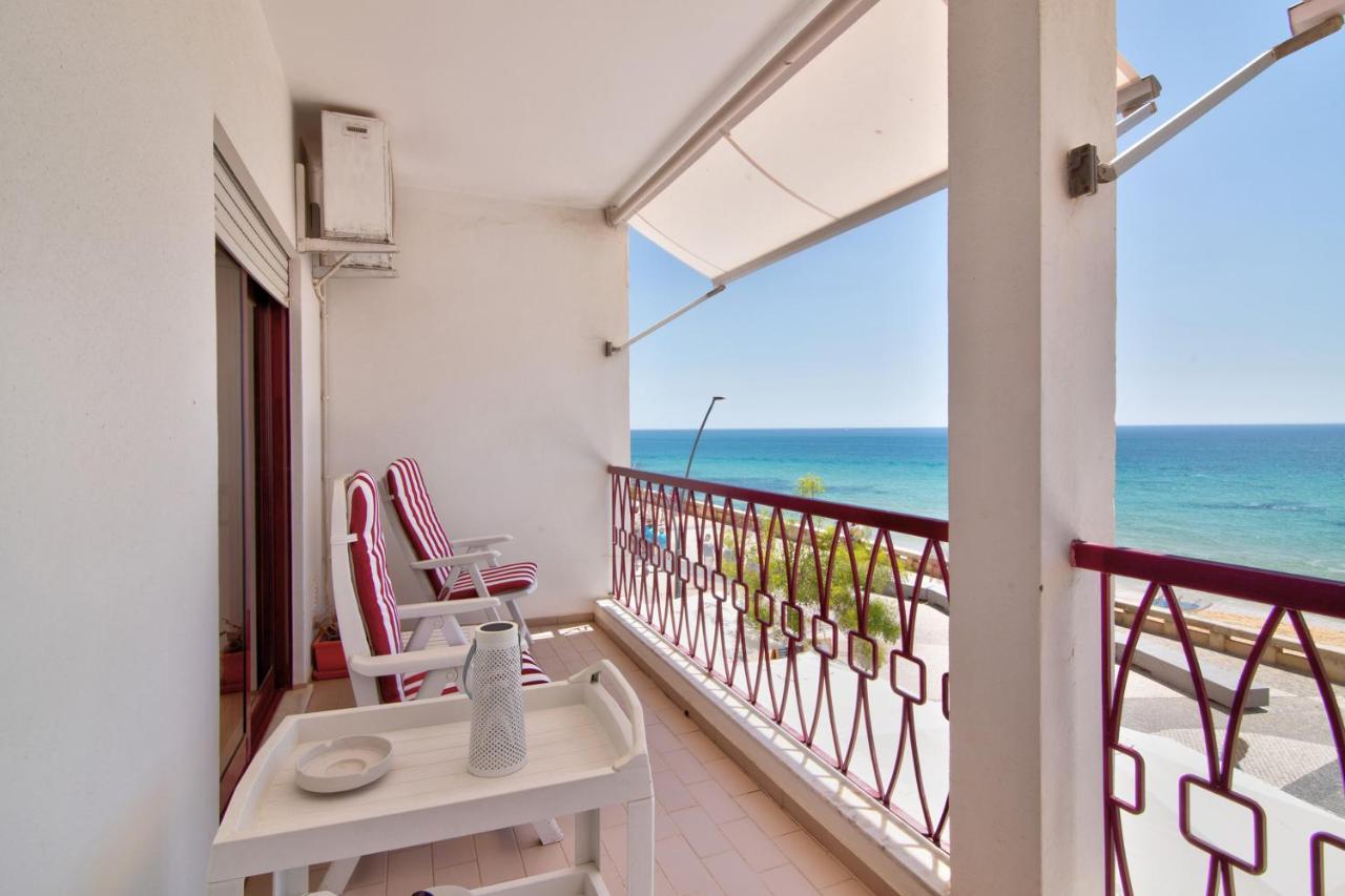 Apartamento Beira Mar アルマカオ・デ・ペラ エクステリア 写真