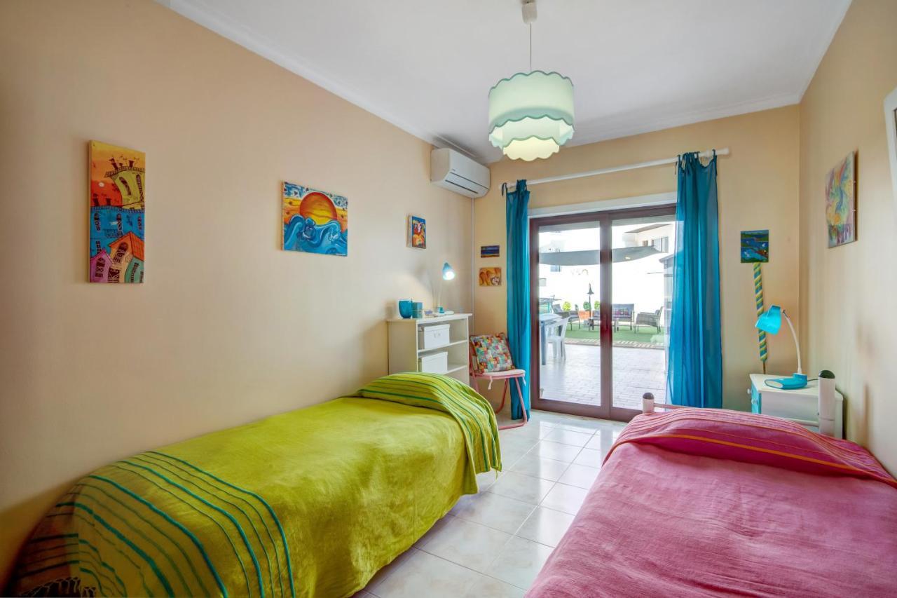 Apartamento Beira Mar アルマカオ・デ・ペラ エクステリア 写真