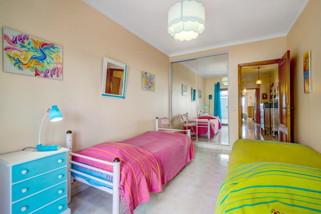 Apartamento Beira Mar アルマカオ・デ・ペラ エクステリア 写真